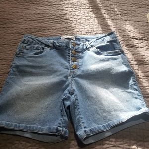 Two pair of cute ladies denim shorts size 8-PM1